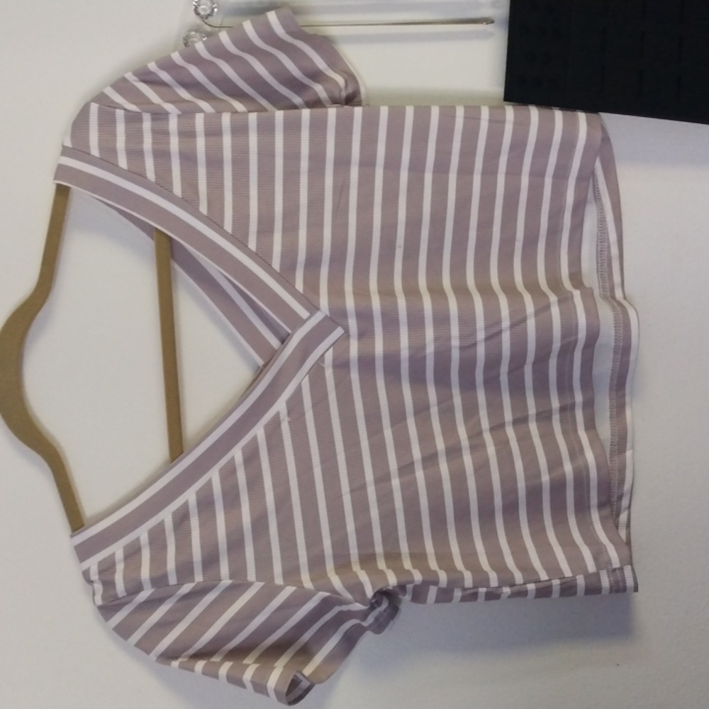 Grey white striped crop top v neck